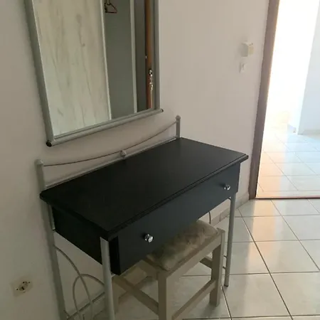 Apartahotel Aristomenis Vlachata