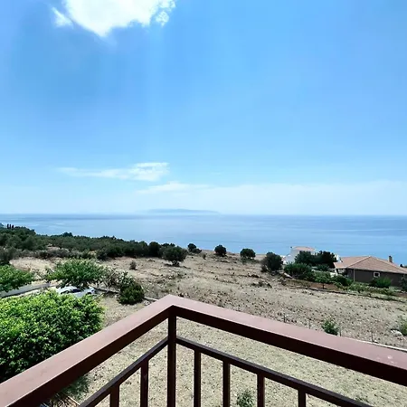 Apartahotel Aristomenis Vlachata