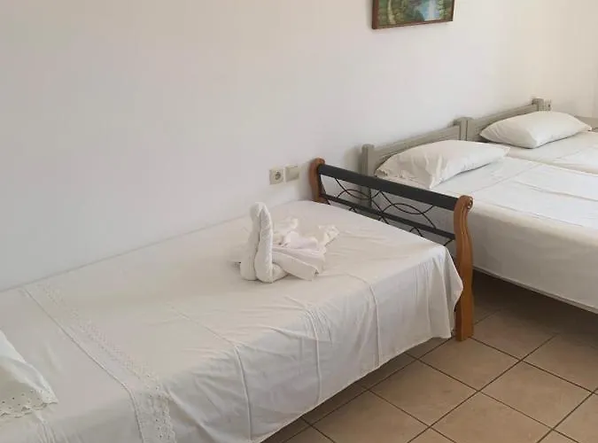 Aristomenis Lejlighedshotel 4*