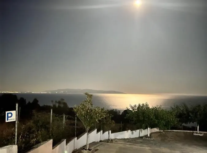 Hotel apartamentowy Aristomenis