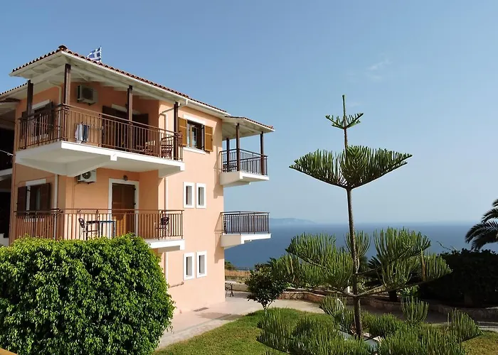 Aristomenis Hotel apartamentowy 4*