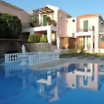 Aristomenis Appart hôtel 4*