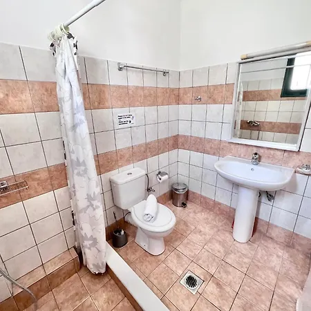 Aristomenis Studios Апарт-отель